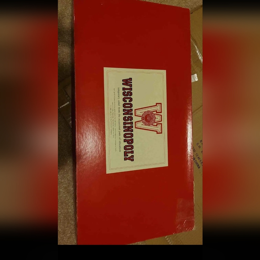 Vintage University Of Wisconsin Wisconsinopoly Board Game 1986